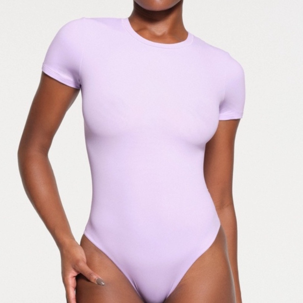SKIMS fits everybody T-shirt bodysuit size 3x
